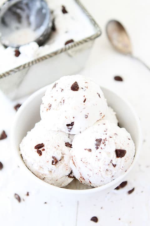 vegan coconut chocolate ice cream
